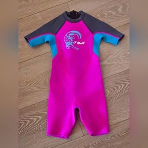 Oneill wetsuit size 6 girls